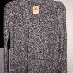 *HOLLISTER CARDIGAN* SIZE - small